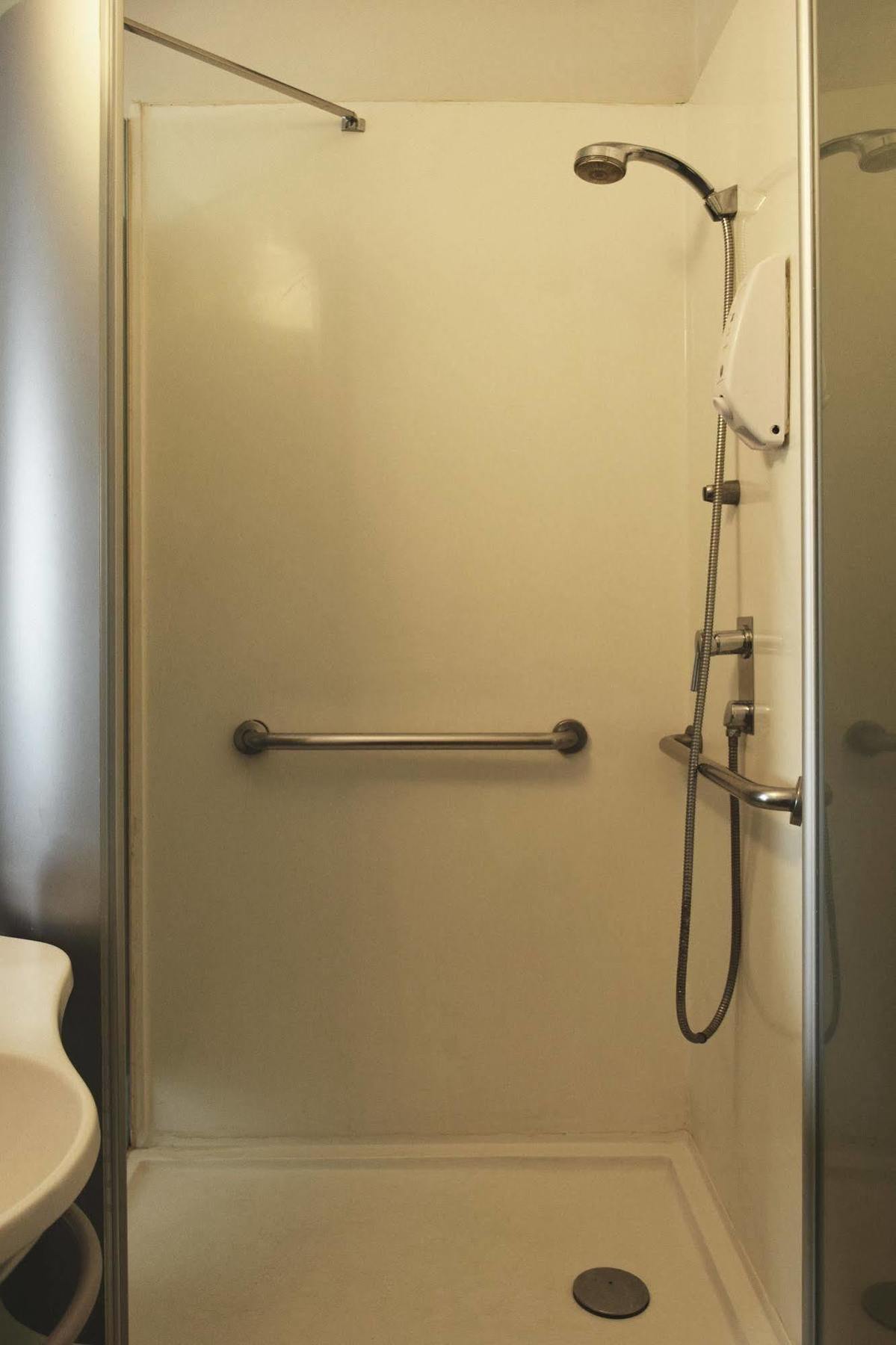 Ibis Budget Semarang Tendean Luaran gambar