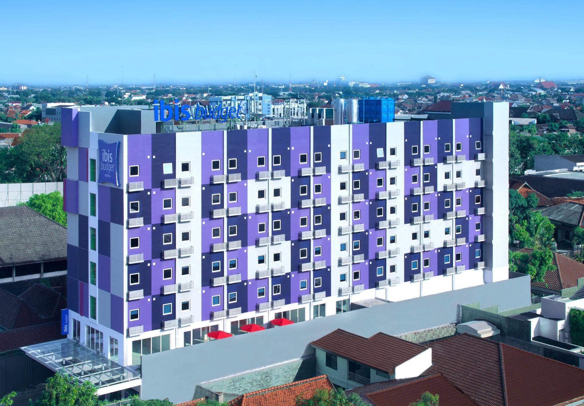 Ibis Budget Semarang Tendean Luaran gambar